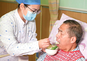 为什么越来越多人选择护理院？看完就懂了